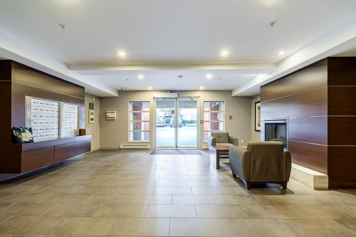 Living Room Photo of E104 8929 202 Street, Langley, BC