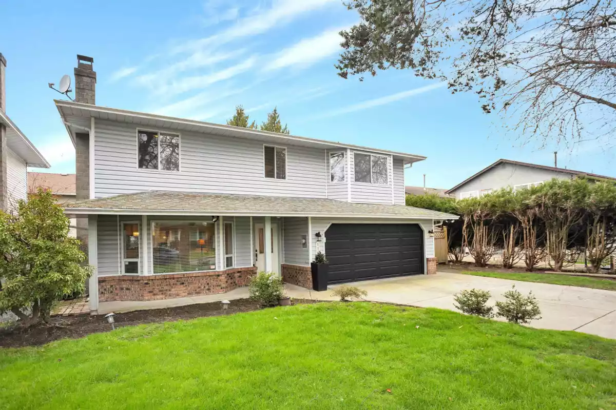 Entry Foyer Photo of 11451 Windward Gate, Richmond, BC