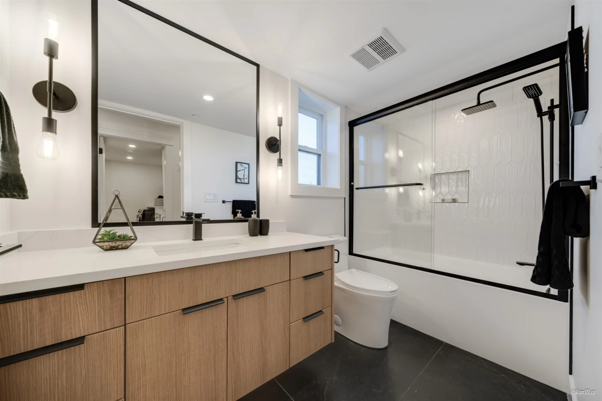 Basement Recreation Room Photo of 1167 E 63rd Avenue, Vancouver, BC