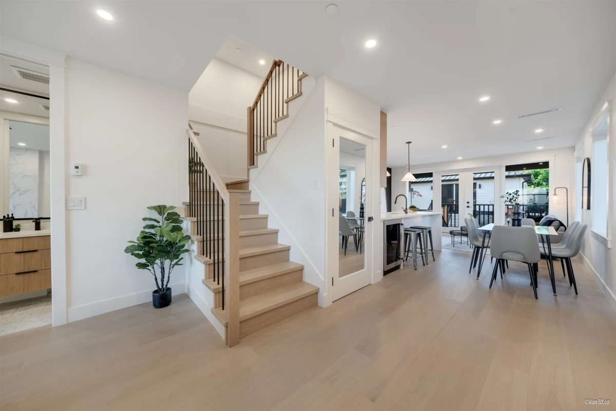 Dining Area Photo of 1167 E 63rd Avenue, Vancouver, BC