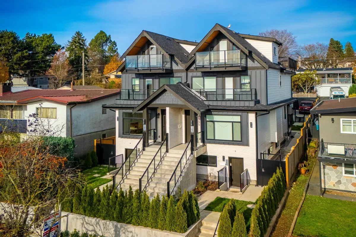 Neighborhood Park Photo Near 1167 E 63rd Avenue, Vancouver, BC