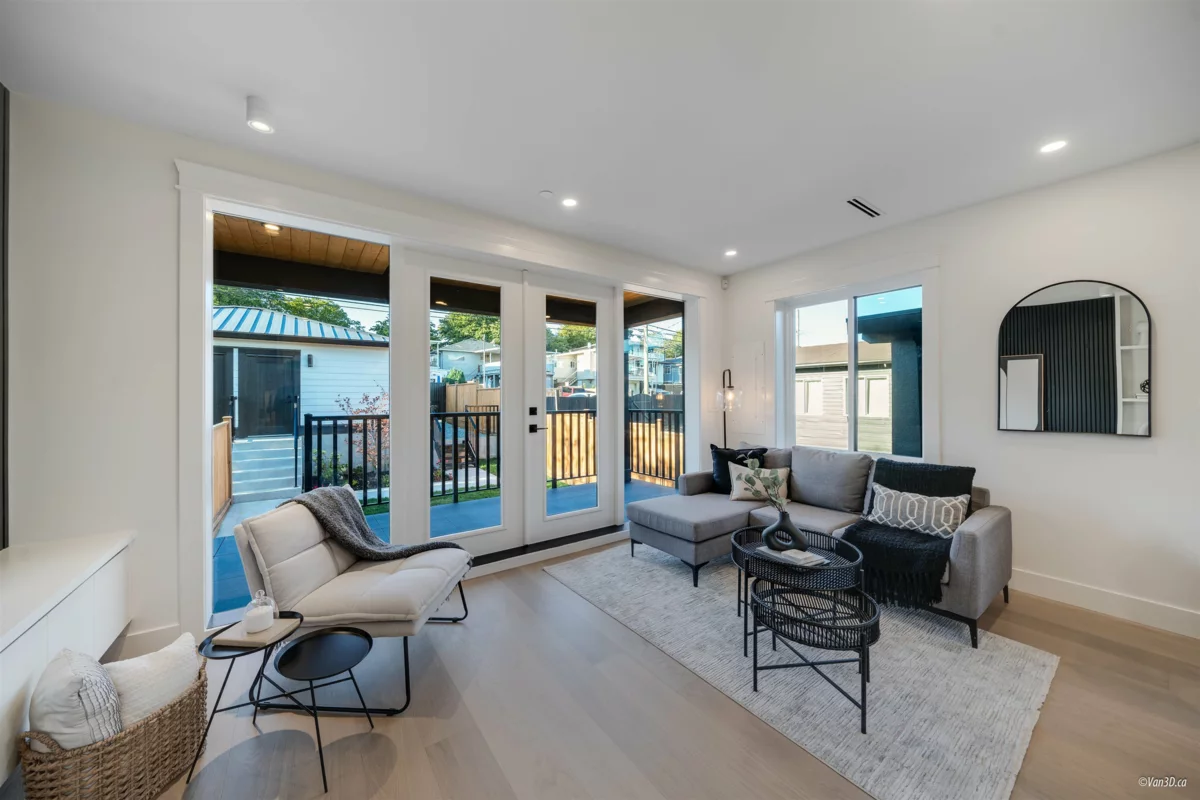 Walk-In Closet Photo of 1167 E 63rd Avenue, Vancouver, BC