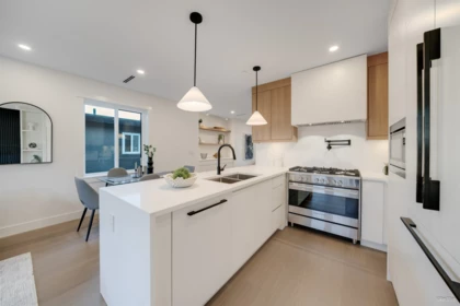 Breakfast Nook Photo of 1167 E 63rd Avenue, Vancouver, BC