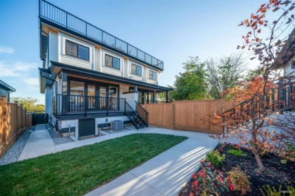 Hot Tub / Spa Photo of 1167 E 63rd Avenue, Vancouver, BC