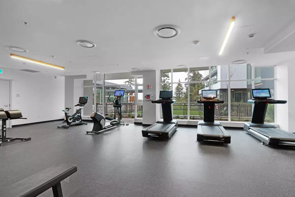 Primary Bathroom Photo of 504 13675 107a Avenue, Surrey, BC