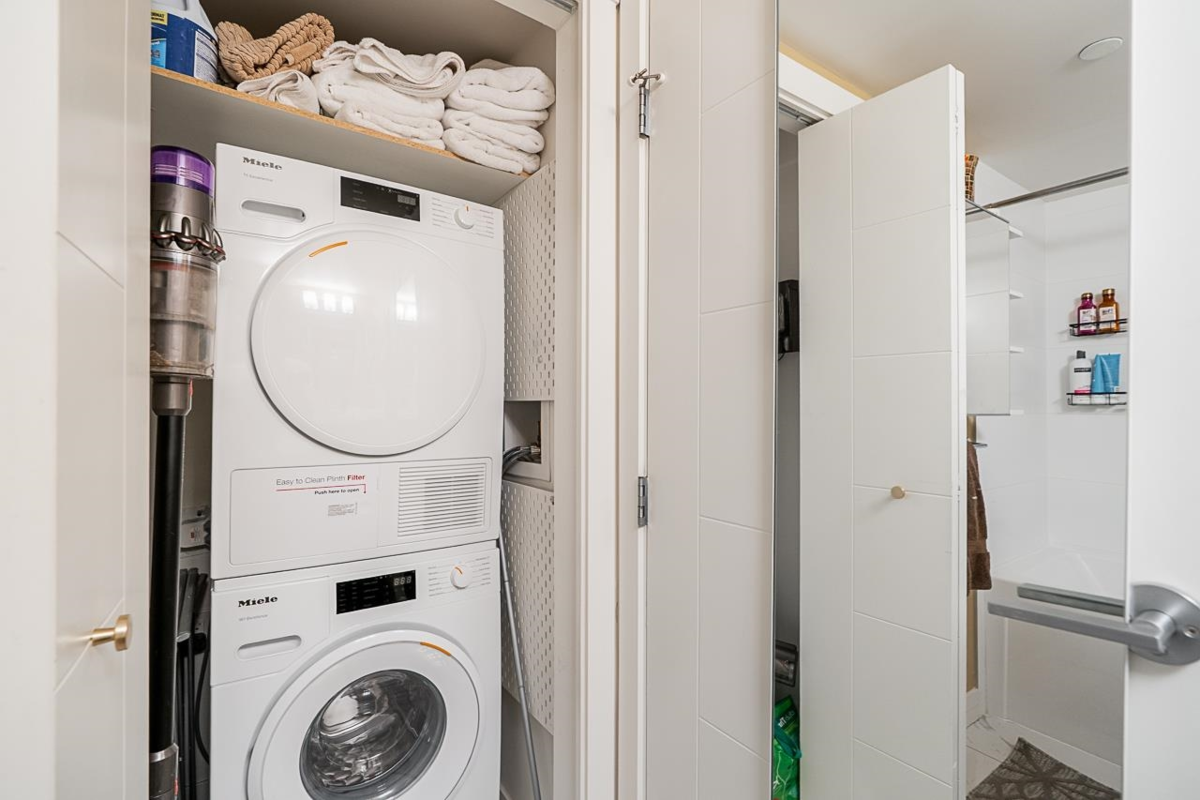 Bedroom 4 Photo of 221 2525 Clarke Street, Port Moody, BC