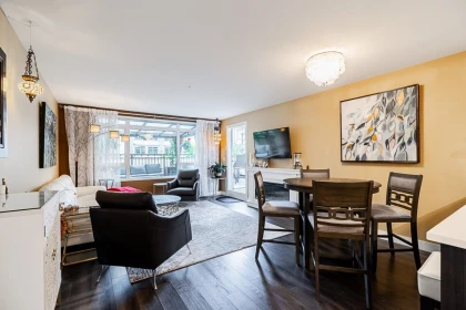 221 2525 Clarke Street, Port Moody, BC