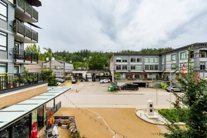 Front Yard Photo of 221 2525 Clarke Street, Port Moody, BC