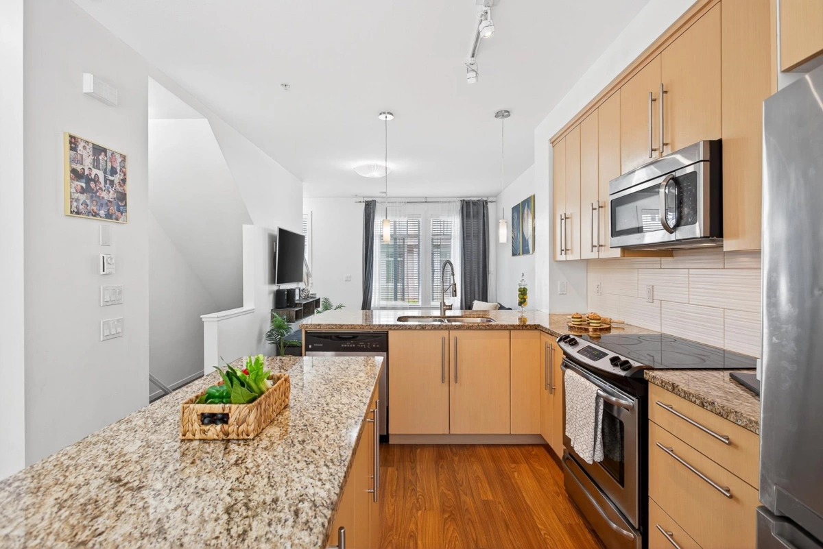 Bedroom 3 Photo of 37 8250 209b Street, Langley, BC