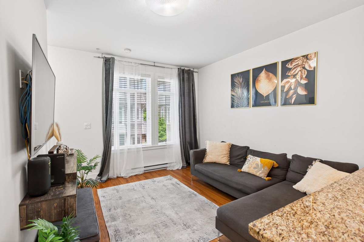 Breakfast Nook Photo of 37 8250 209b Street, Langley, BC