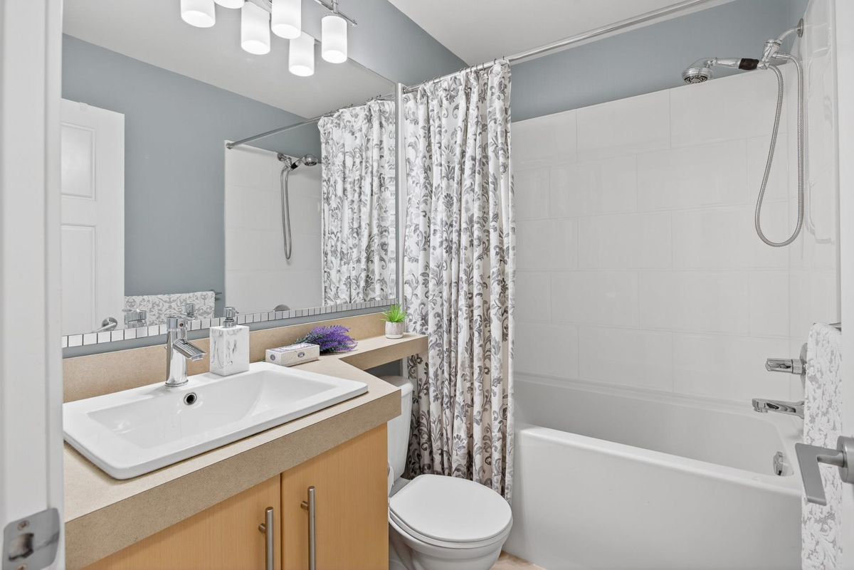 Swimming Pool Photo of 37 8250 209b Street, Langley, BC