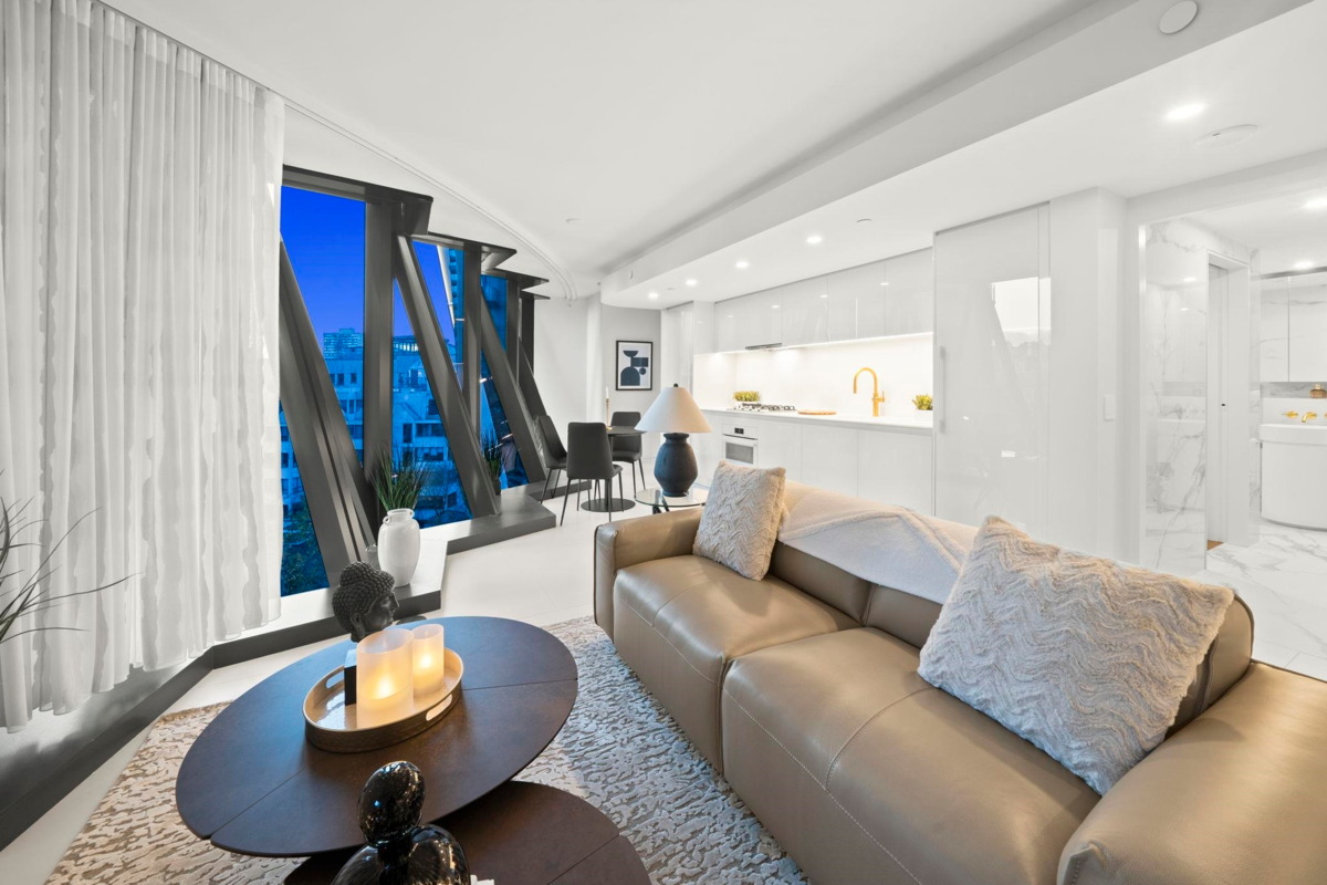 Living Room Photo of 703 1033 Nelson Street, Vancouver, BC