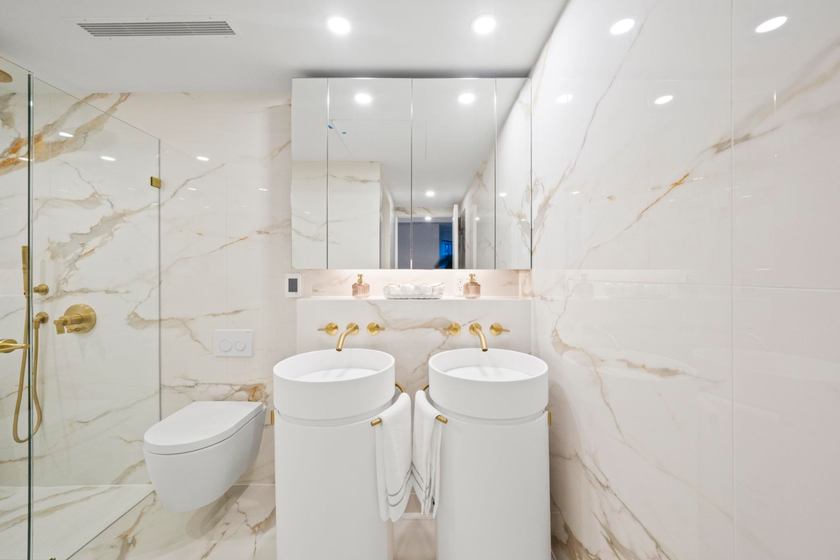 Mudroom Photo of 703 1033 Nelson Street, Vancouver, BC