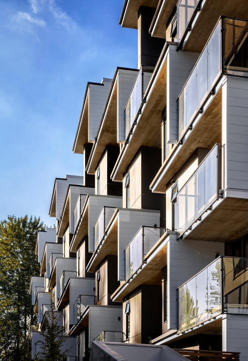 Hallway Photo of 403 310 Salter Street, New Westminster, BC