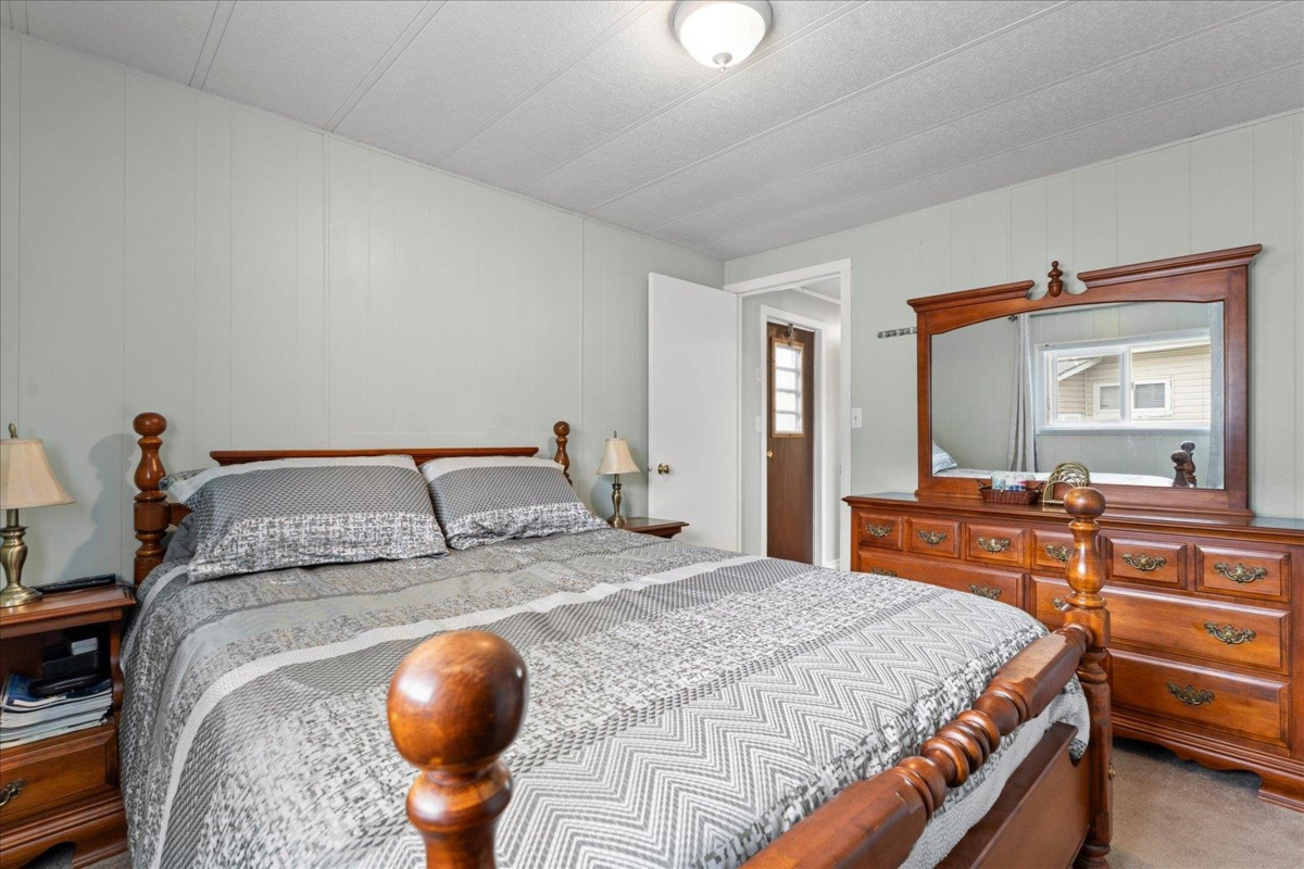 Bedroom 3 Photo of 48 45640 Watson Road, Chilliwack, BC