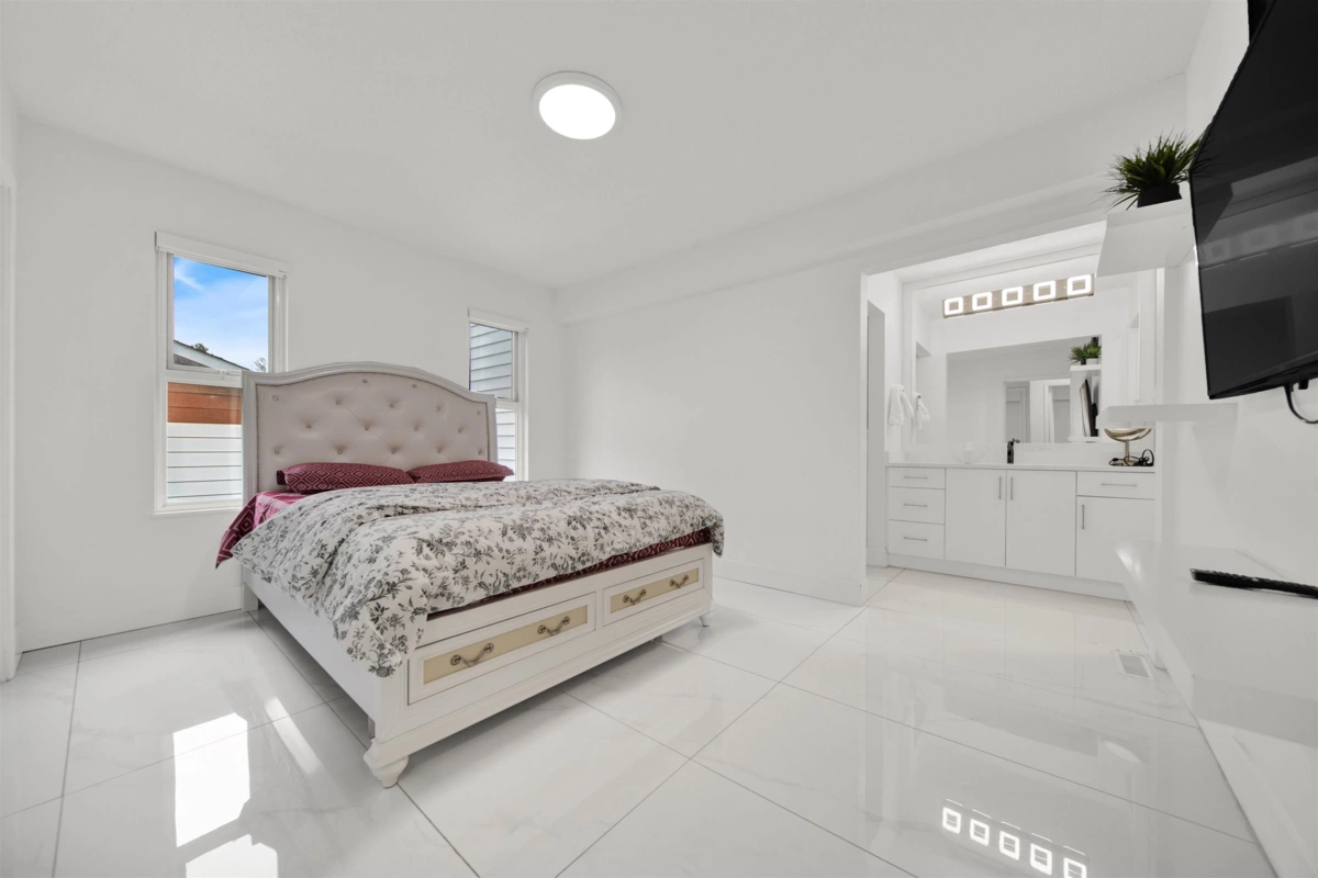 Bedroom 4 Photo of 11488 140 Street, Surrey, BC