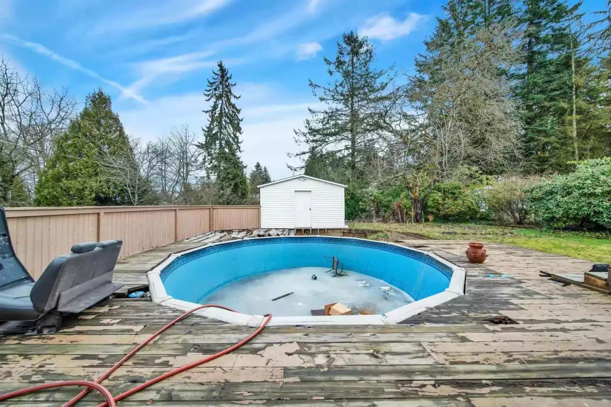 Outdoor Kitchen Photo of 11488 140 Street, Surrey, BC