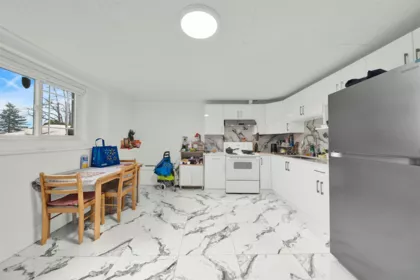 Basement Recreation Room Photo of 11488 140 Street, Surrey, BC