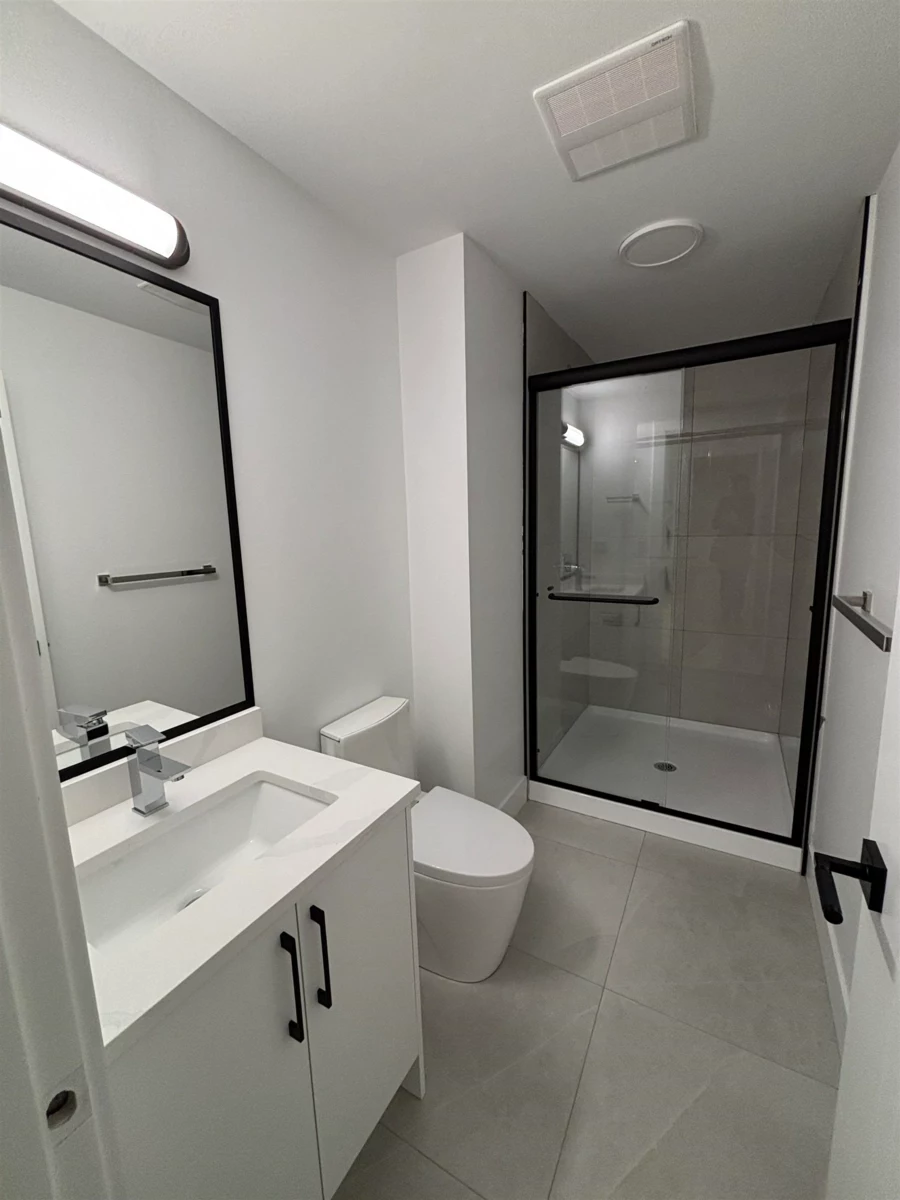 Backyard Photo of 1 6362 Curtis Street, Burnaby, BC