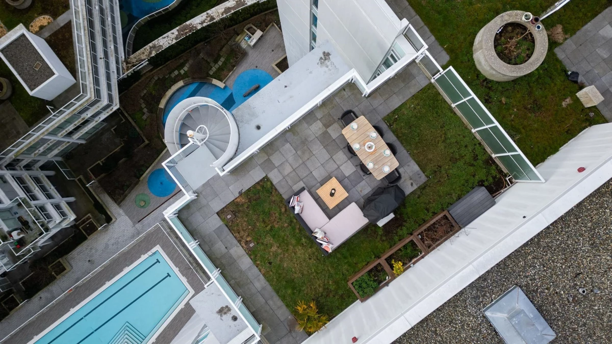 Garage Interior Photo of 1801 4638 Gladstone Street, Vancouver, BC