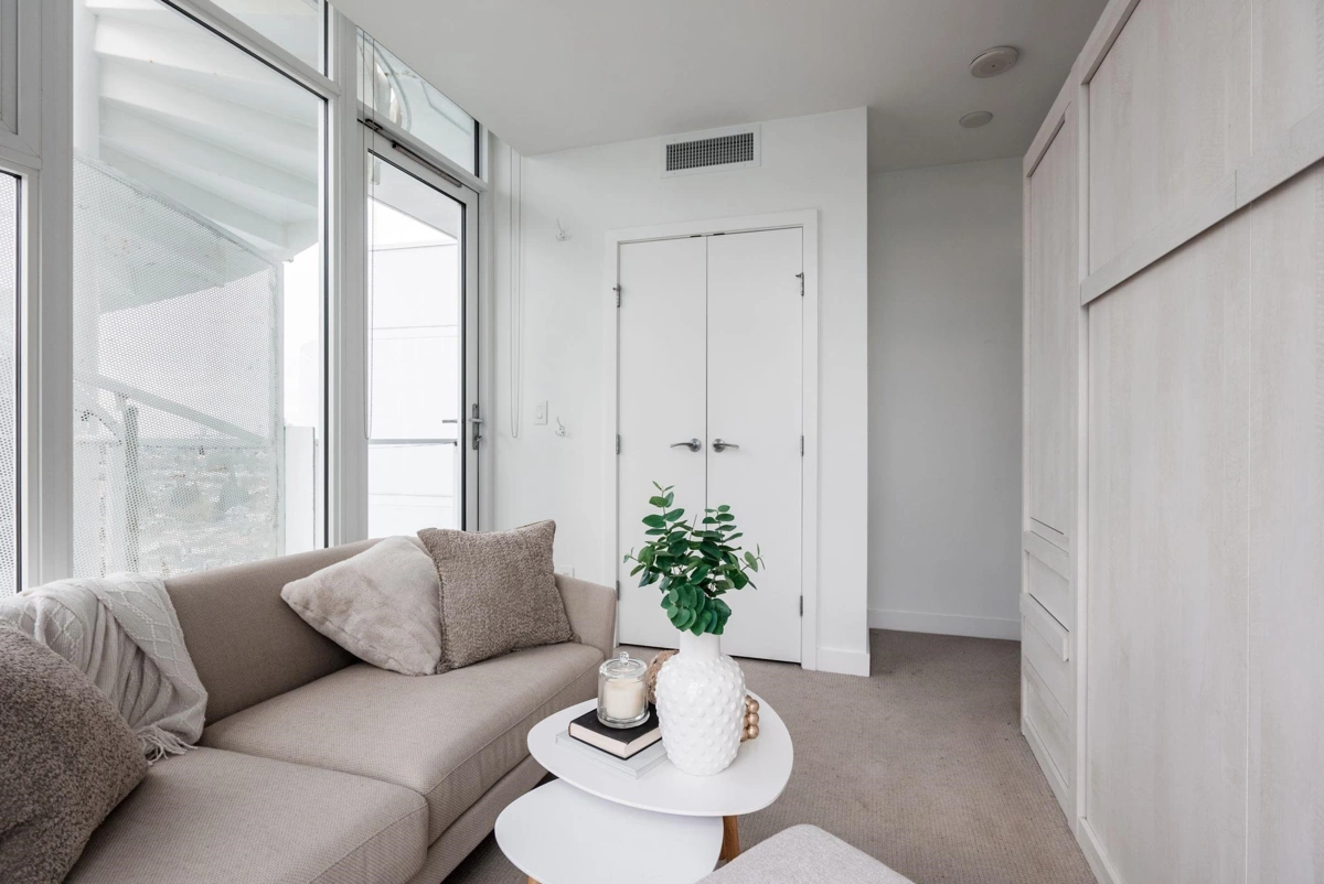 Primary Bathroom Photo of 1801 4638 Gladstone Street, Vancouver, BC