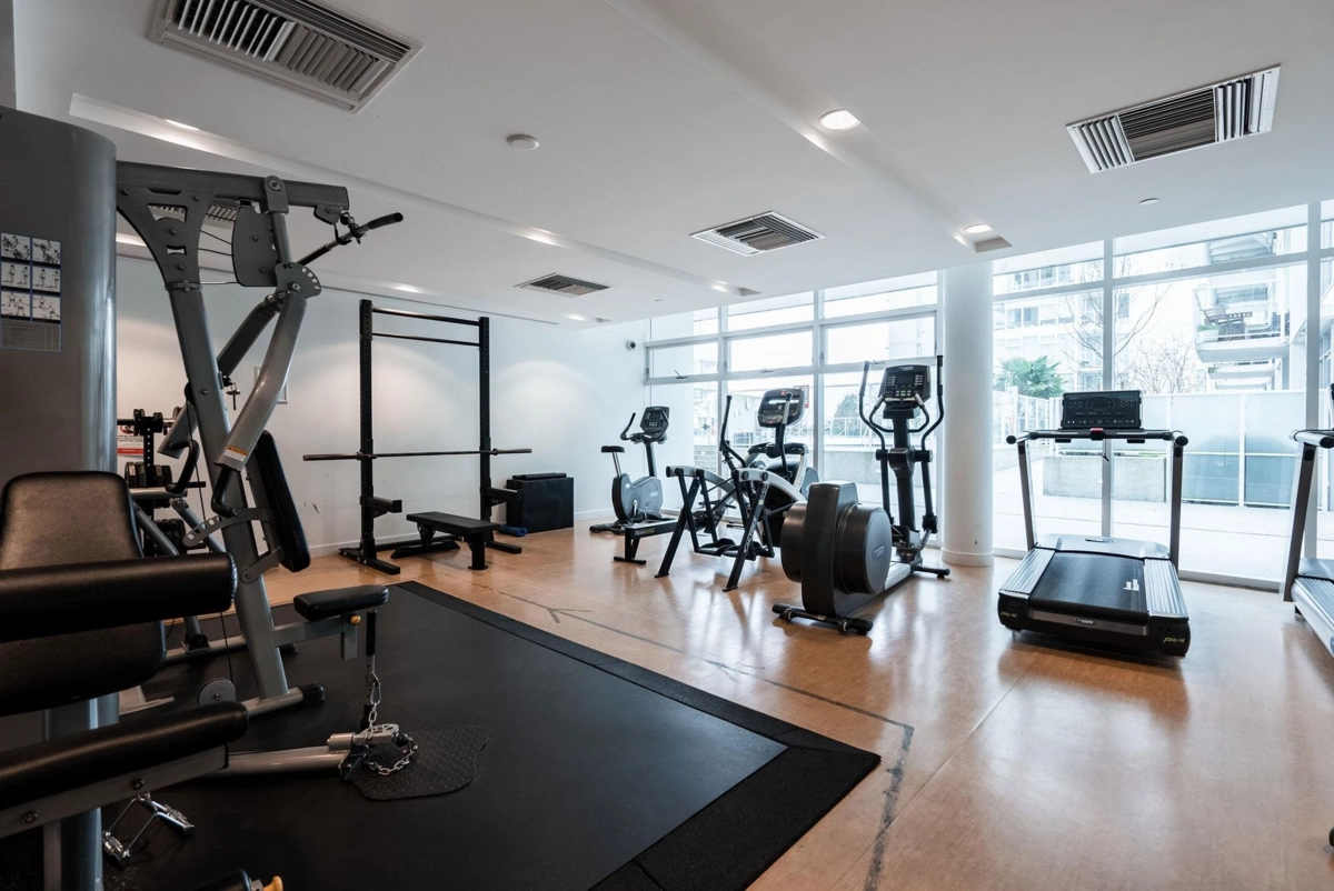 Swimming Pool Photo of 1801 4638 Gladstone Street, Vancouver, BC