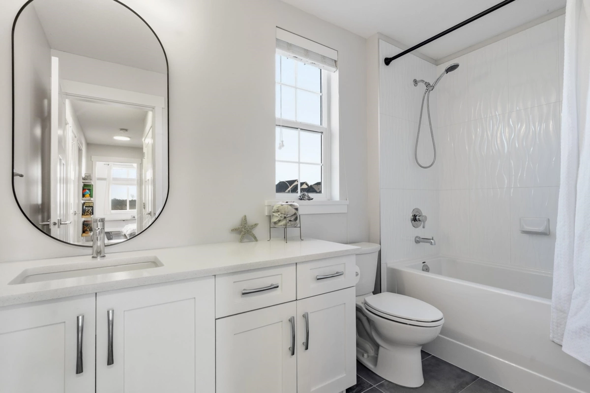 Front Yard Photo of 2107 165b Street, Surrey, BC