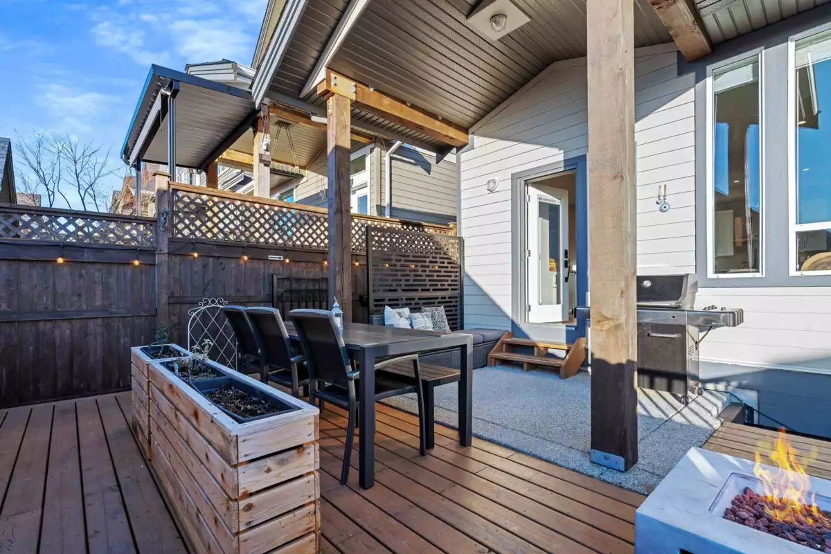 Laundry Room Photo of 2107 165b Street, Surrey, BC