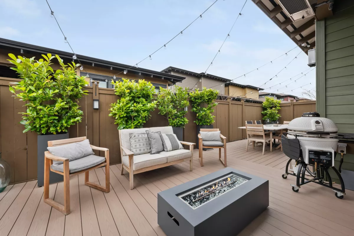 Guest Bathroom Photo of 4959 Cedar Springs Drive, Tsawwassen, BC