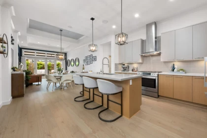 4959 Cedar Springs Drive, Tsawwassen, BC, Tsawwassen North — 2 bed single family residence for sale