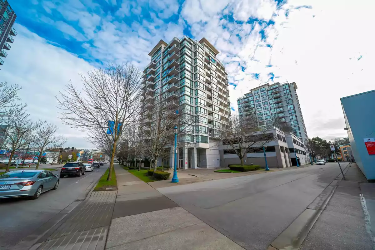 Living Room Photo of 806 7555 Alderbridge Way, Richmond, BC