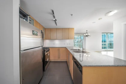 806 7555 Alderbridge Way, Richmond, BC