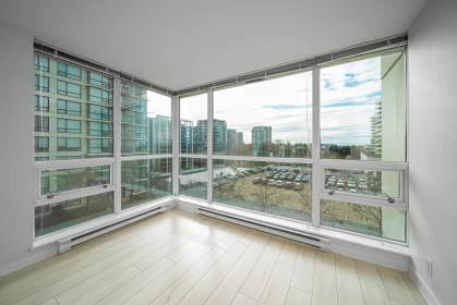 Mudroom Photo of 806 7555 Alderbridge Way, Richmond, BC