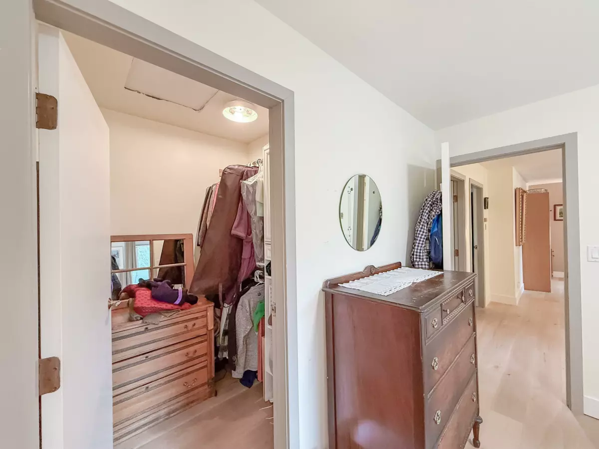 Backyard Photo of 3701 Nico Wynd Drive, Surrey, BC