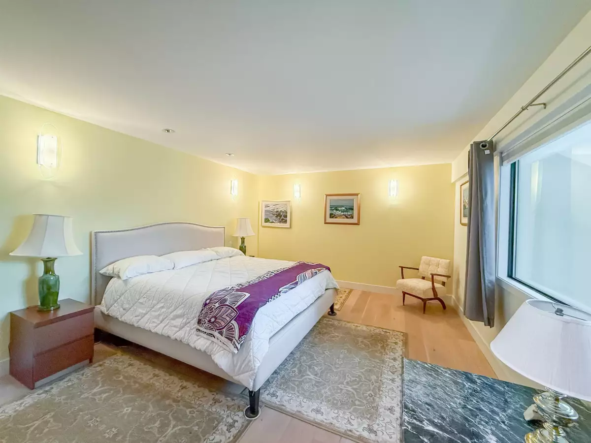 Basement Recreation Room Photo of 3701 Nico Wynd Drive, Surrey, BC