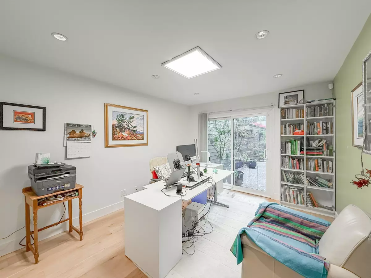 Bedroom 3 Photo of 3701 Nico Wynd Drive, Surrey, BC