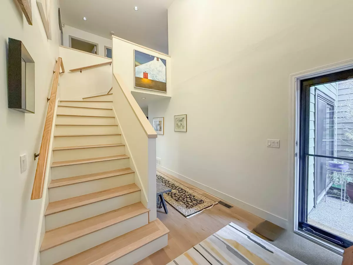 Powder Room Photo of 3701 Nico Wynd Drive, Surrey, BC