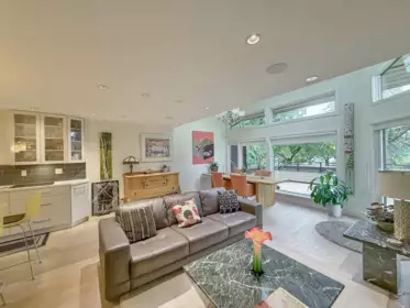 Kitchen Photo of 3701 Nico Wynd Drive, Surrey, BC