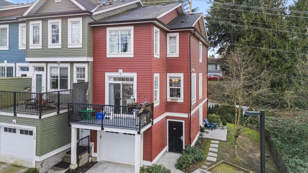 Front Yard Photo of 21 2850 Mccallum Road, Abbotsford, BC