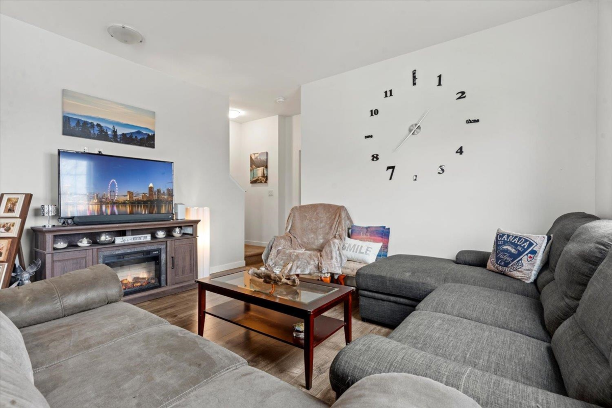 Primary Bedroom Photo of 21 2850 Mccallum Road, Abbotsford, BC