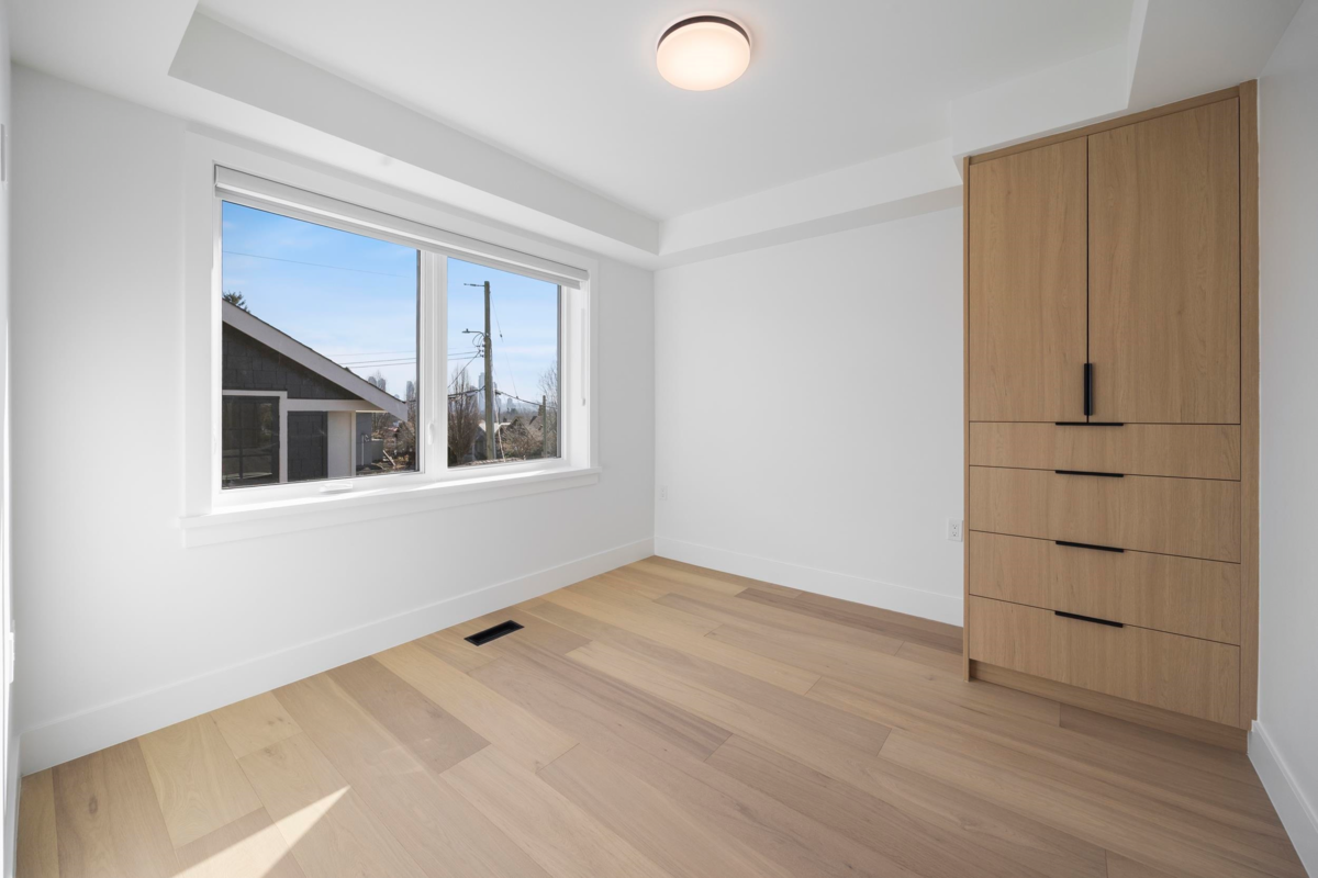 Bedroom 3 Photo of 3 550 Kaslo Street, Vancouver, BC