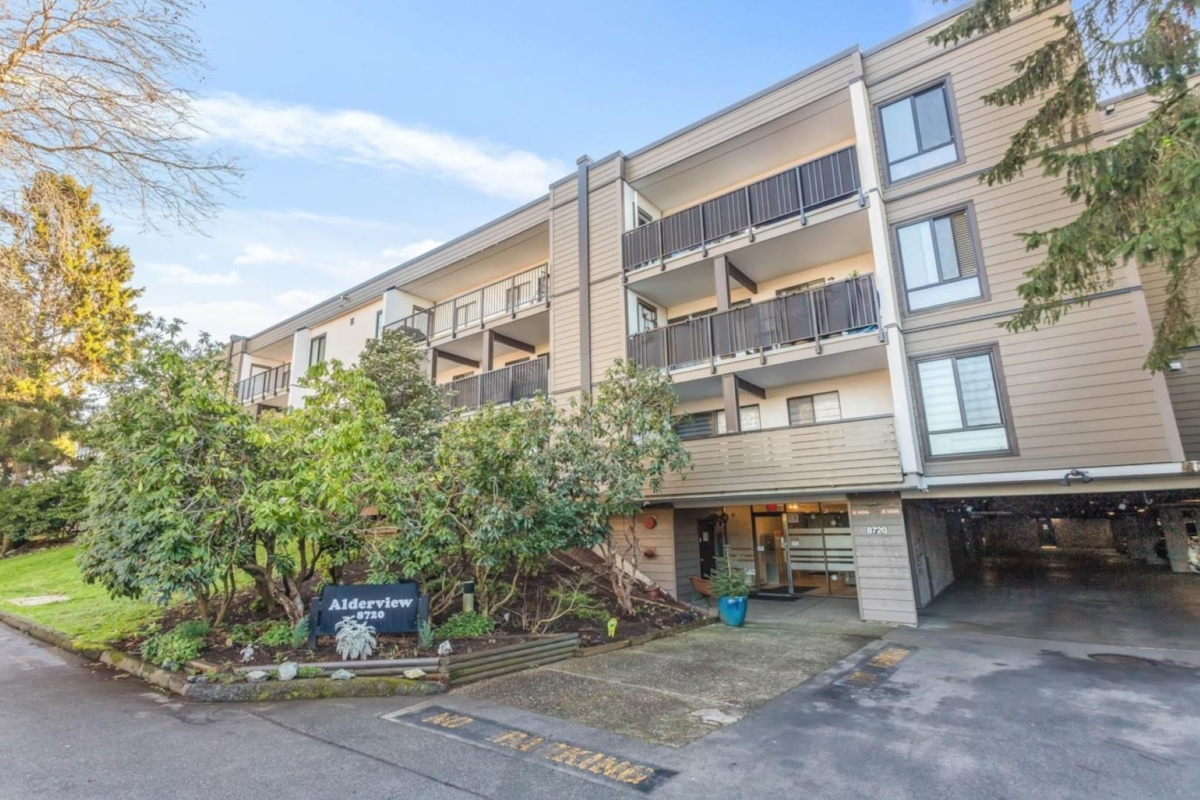 Community Amenities Photo (Clubhouse) of 106 8720 No. 1 Road, Richmond, BC