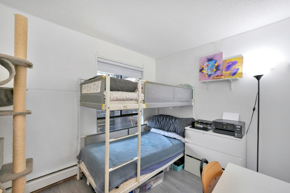 Entry Foyer Photo of 106 8720 No. 1 Road, Richmond, BC