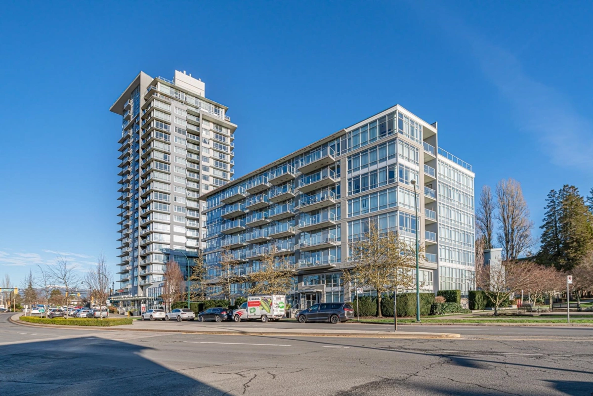 Entry Foyer Photo of 612 4888 Nanaimo Street, Vancouver, BC