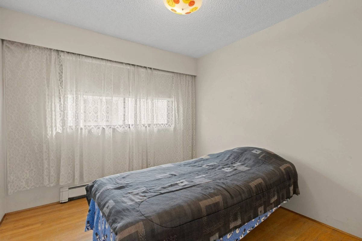 Office / Den Photo of 2225 E 35th Avenue, Vancouver, BC