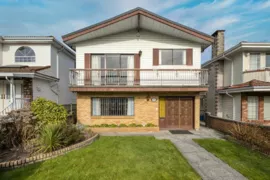 2225 E 35th Avenue, Vancouver, BC