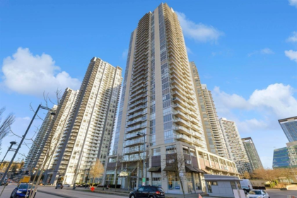 609 13688 100 Avenue, Surrey, BC, Whalley — 2 bed apartment/condo for sale