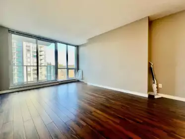 Walk-In Closet Photo of 609 13688 100 Avenue, Surrey, BC