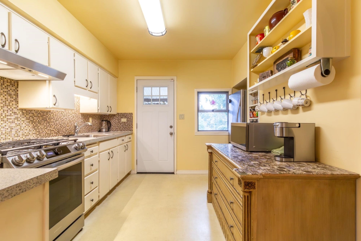 Bedroom 2 Photo of 13221 112b Avenue, Surrey, BC