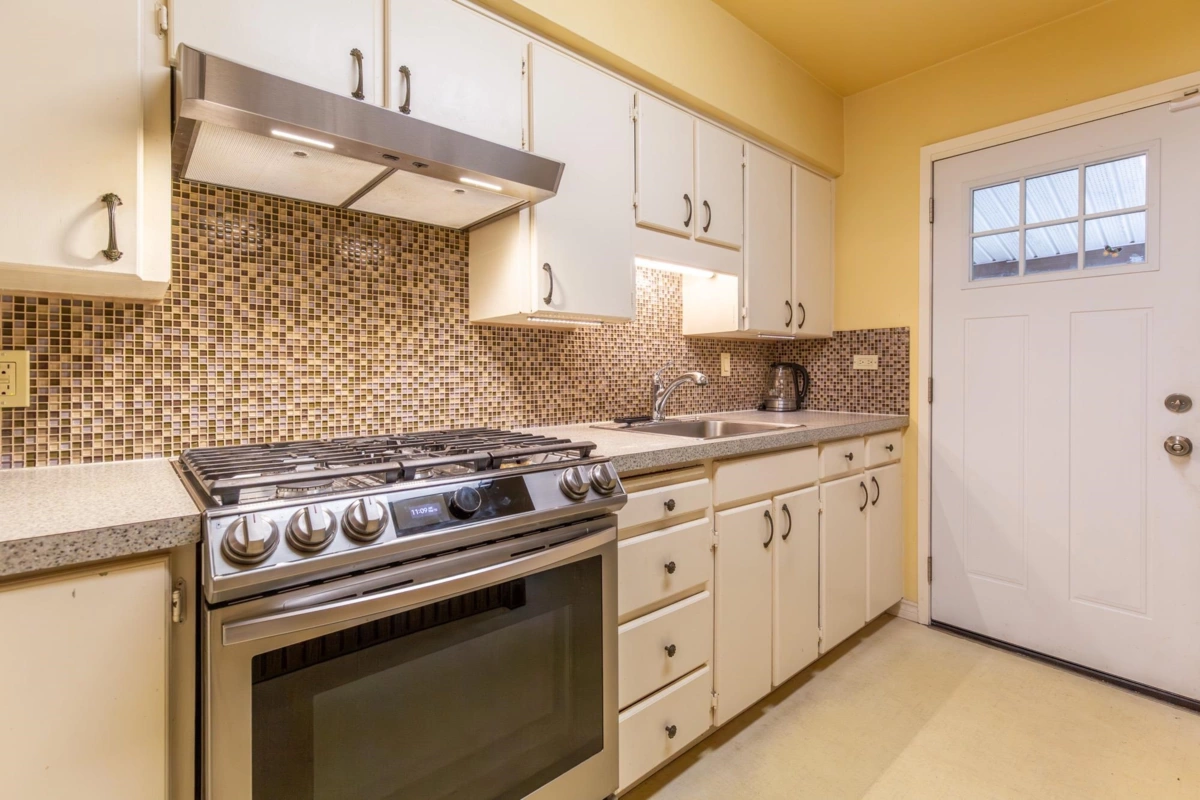 Bedroom 4 Photo of 13221 112b Avenue, Surrey, BC